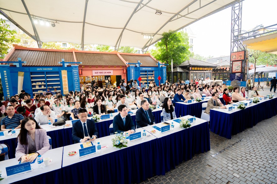 Quang cảnh sự kiện 