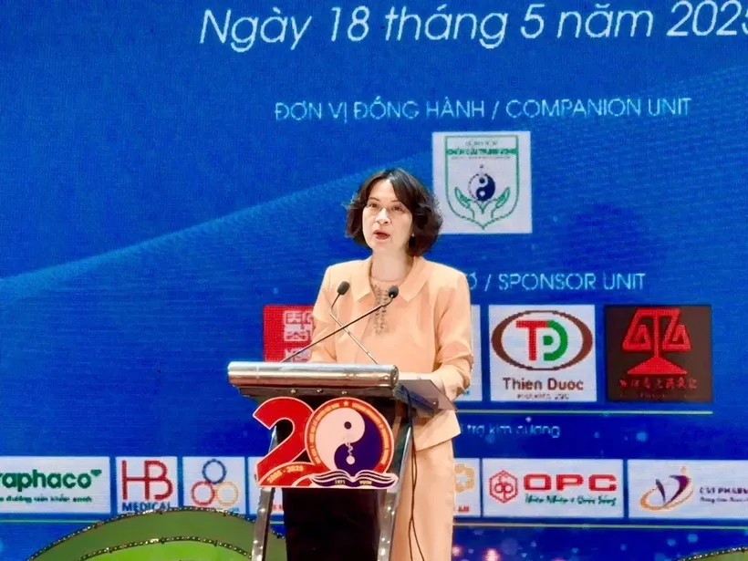 Thứ trưởng Bộ Y tế Nguyễn Thị Liên Hương phát biểu tại Hội thảo. Ảnh: TTXVN.