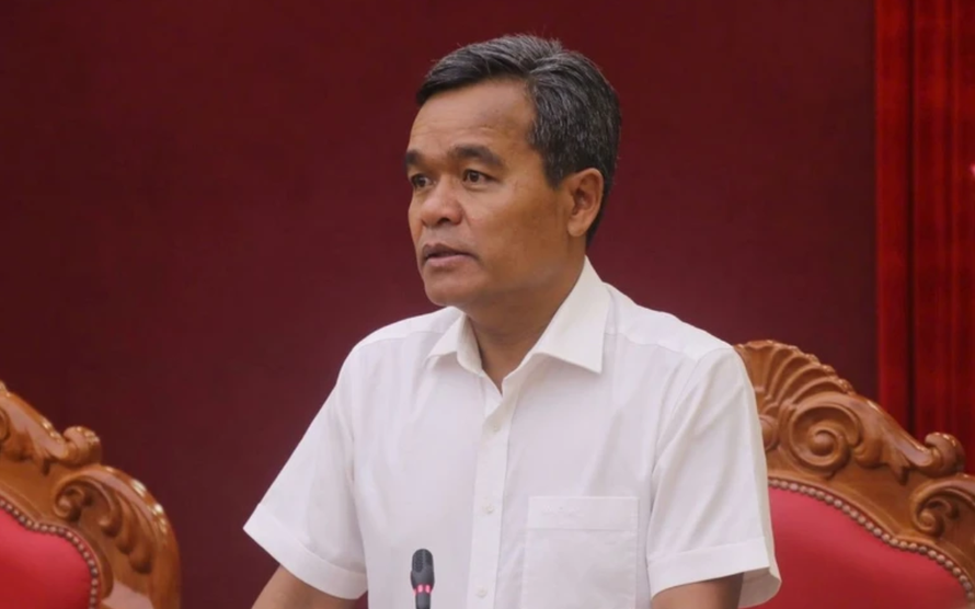 Ông Hồ Văn Niên phát biểu tại Hội nghị