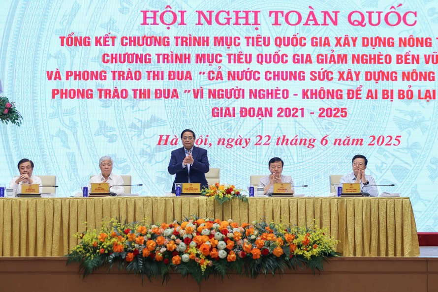 Thủ tướng Phạm Minh Chính chủ trì Hội nghị toàn quốc tổng kết Chương trình mục tiêu quốc gia xây dựng nông thôn mới.