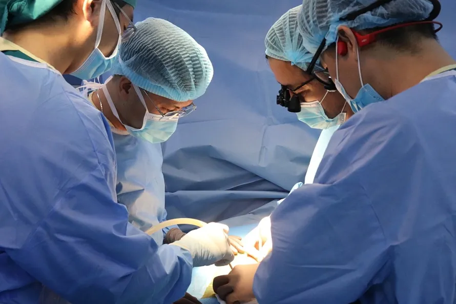 Một ca ghép thận cho trẻ tại Bệnh viện Nhi đồng 2