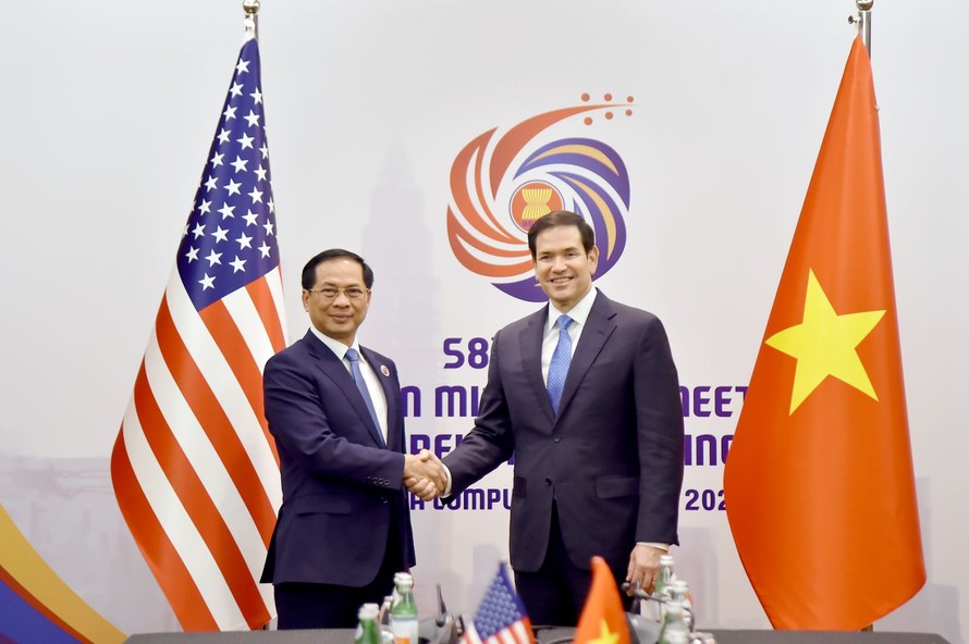 Phó Thủ tướng, Bộ trưởng Ngoại giao Bùi Thanh Sơn và Ngoại trưởng Hoa Kỳ Marco Rubio