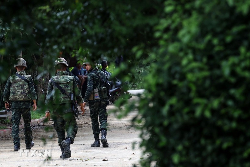 Binh sỹ Thái Lan được triển khai tại tỉnh Surin ngày 25/7/2025, trong bối cảnh xung đột tái diễn tại khu vực biên giới Thái Lan-Campuchia.