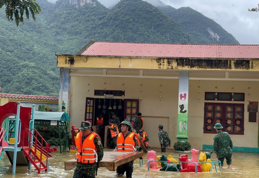 Trường Mầm non Thiết Ống ở Thanh Hóa thời điểm bị ngập lụt.