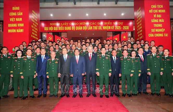 Tổng Bí thư Tô Lâm: Đảng bộ Quân đội và toàn quân cần “hội tụ đoàn kết, hội tụ ý chí, hội tụ nhân tài, hội tụ sức mạnh”