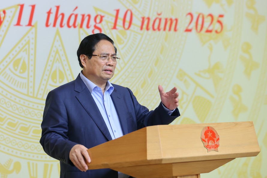 Thủ tướng Phạm Minh Chính phát biểu kết luận phiên họp thứ hai của Ban Chỉ đạo Trung ương về chính sách nhà ở và thị trường bất động sản. Ảnh: VGP/Nhật Bắc