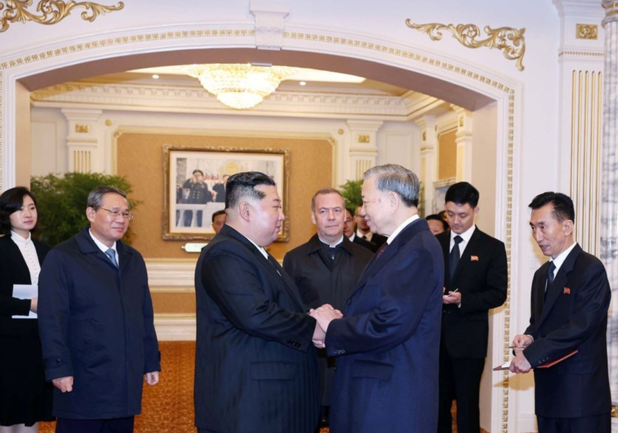 Tổng Bí thư Tô Lâm với Tổng Bí thư Đảng Lao động Triều Tiên, Chủ tịch Quốc vụ nước Cộng hòa Dân chủ Nhân dân Triều Tiên Kim Jong Un