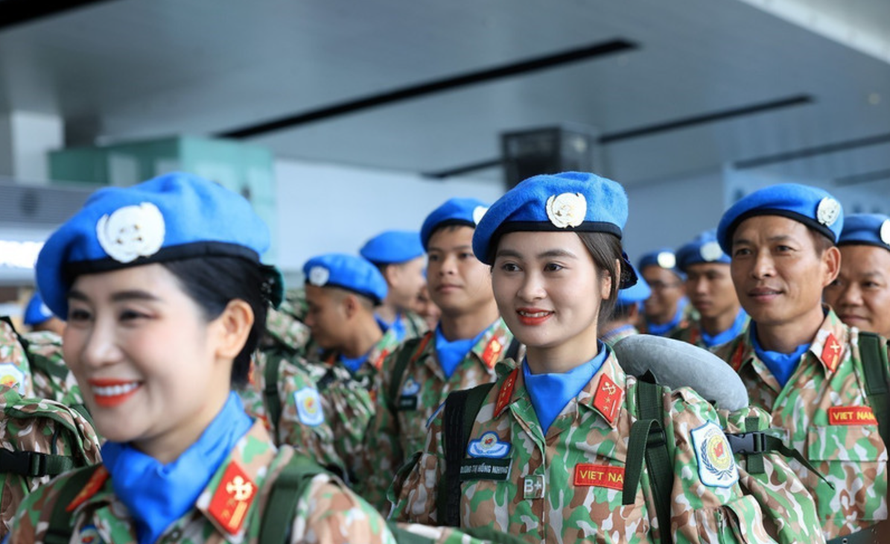 Niềm vui và tự hào của chiến sỹ Đội Công binh số 4 khi lên đường thực hiện nhiệm vụ gìn giữ hòa bình.