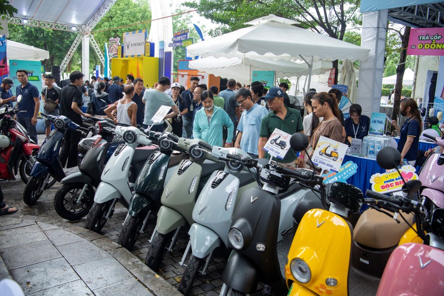 Bổ sung phân khúc cao cấp và thể thao, VinFast chứng minh xe máy điện có thể thay thế mọi dòng xe xăng