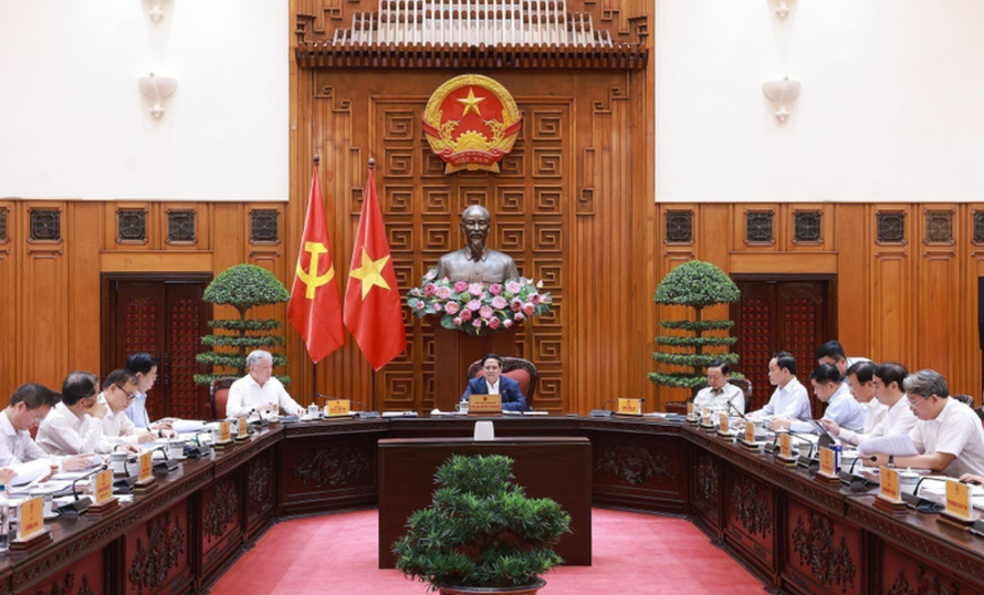 Thủ tướng Phạm Minh Chính chủ trì cuộc họp Thường trực Chính phủ với các địa phương để tháo gỡ khó khăn, vướng mắc cho các dự án tồn đọng.