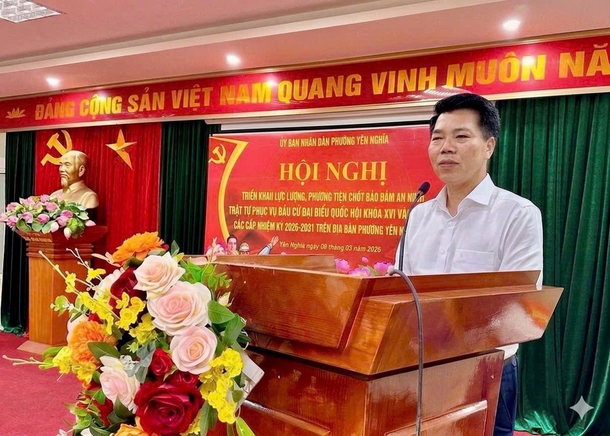 Bí thư Đảng ủy, Chủ tịch HĐND phường Yên Nghĩa Nguyễn Nguyên Quân phát biểu. Ảnh: Thuỳ Dương