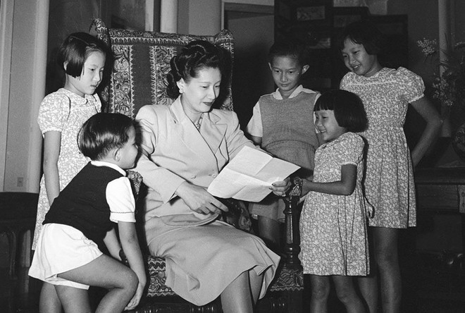 Nam Phương Hoàng hậu và 5 người con. (Ảnh tư liệu)