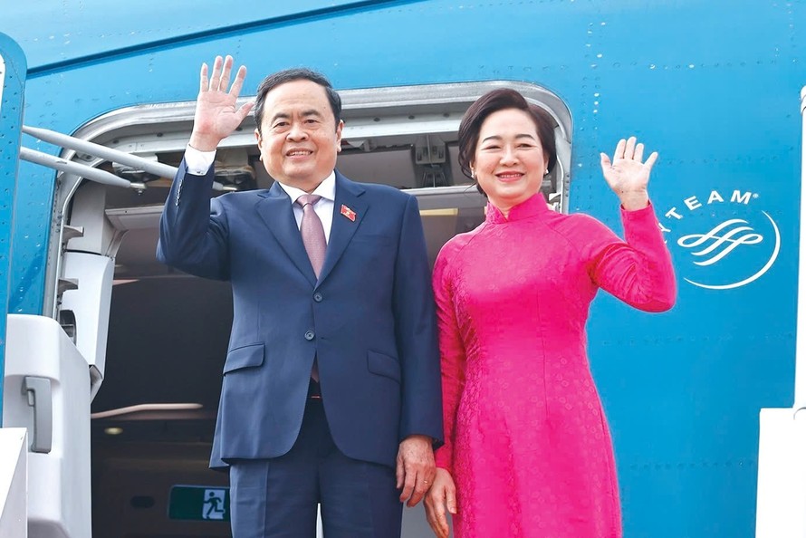 Chủ tịch Quốc hội Trần Thanh Mẫn và Phu nhân trong một chuyến công tác tham dự IPU-150 và thăm chính thức Uzbekistan năm 2025