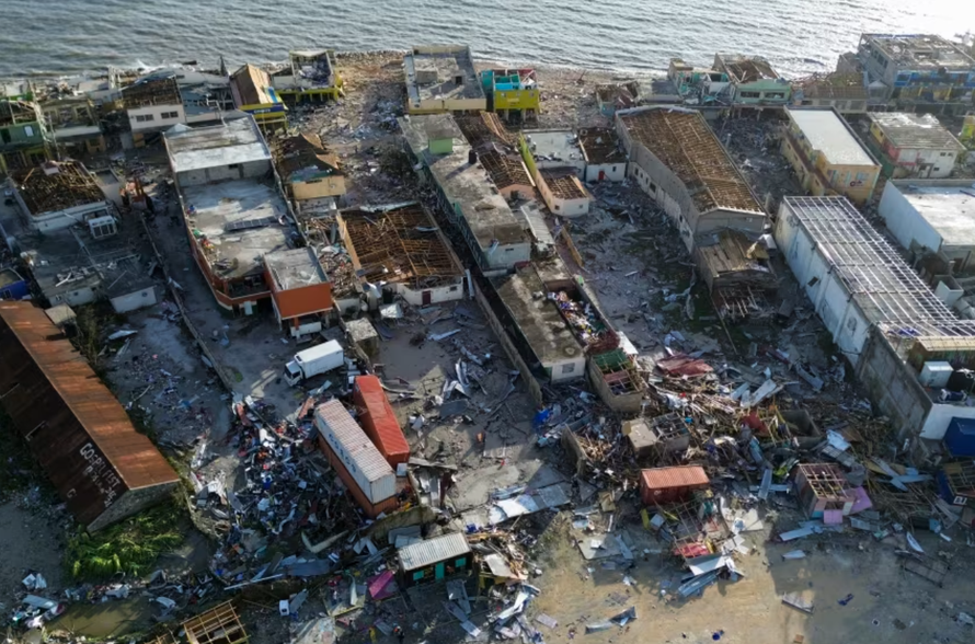 Hậu quả mà cơn bão Melissa để lại ở Black River, Jamaica. Ảnh minh họa