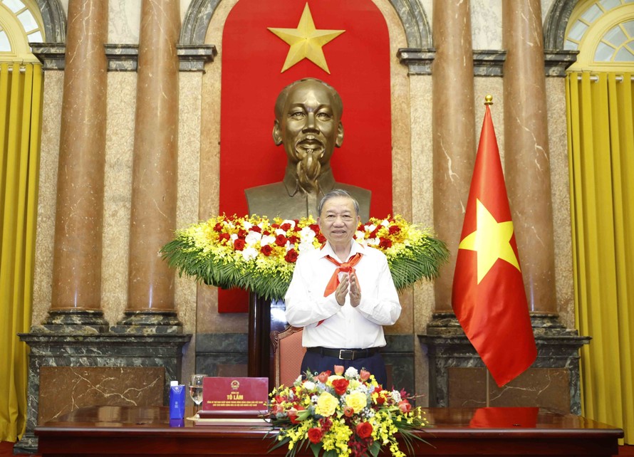 Tổng Bí thư, Chủ tịch nước Tô Lâm tại cuộc gặp mặt 85 Đội viên tiêu biểu toàn quốc. Ảnh: Thống Nhất/TTXVN
