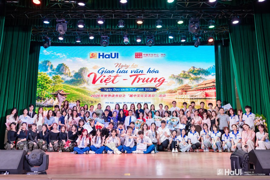 Ngày hội giao lưu văn hóa Việt – Trung. Ảnh: Trường Ngoại ngữ - Du lịch, Đại học Công nghiệp Hà Nội