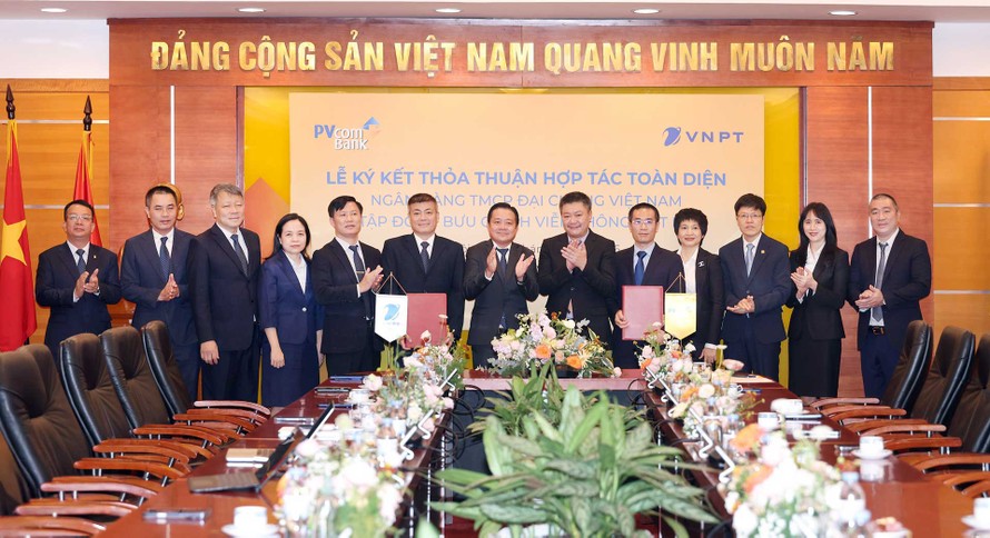 PVcomBank và VNPT ký kết thỏa thuận hợp tác toàn diện giai đoạn 2026 - 2030