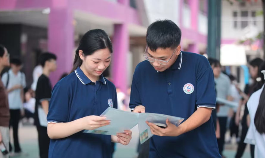 Thí sinh Hà Nội dự thi lớp 10