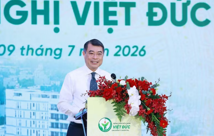 Thủ tướng Lê Minh Hưng phát biểu chỉ đạo tại Lễ khai trương hoạt động Bệnh viện Hữu nghị Việt Đức tại phường Liêm Tuyền, tỉnh Ninh Bình.