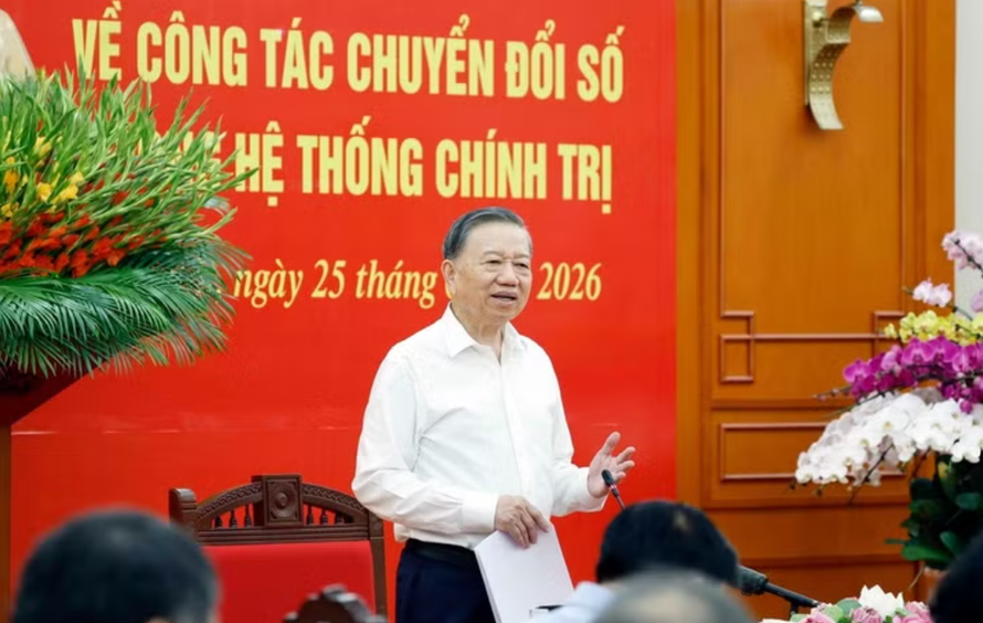 Tổng Bí thư, Chủ tịch nước Tô Lâm phát biểu tại Phiên họp chuyên đề về công tác chuyển đổi số trong hệ thống chính trị.