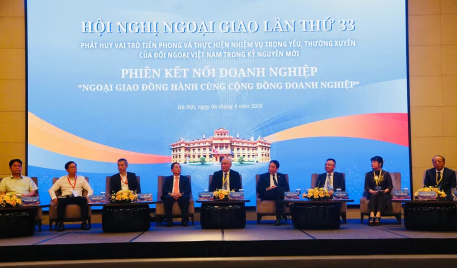 Ngoại giao kinh tế: Kiến tạo hệ sinh thái đồng hành và thúc đẩy tự chủ công nghệ