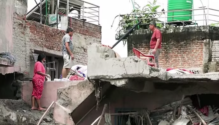 Thiệt hại sau lũ quét tại Nuwakot, Nepal. 