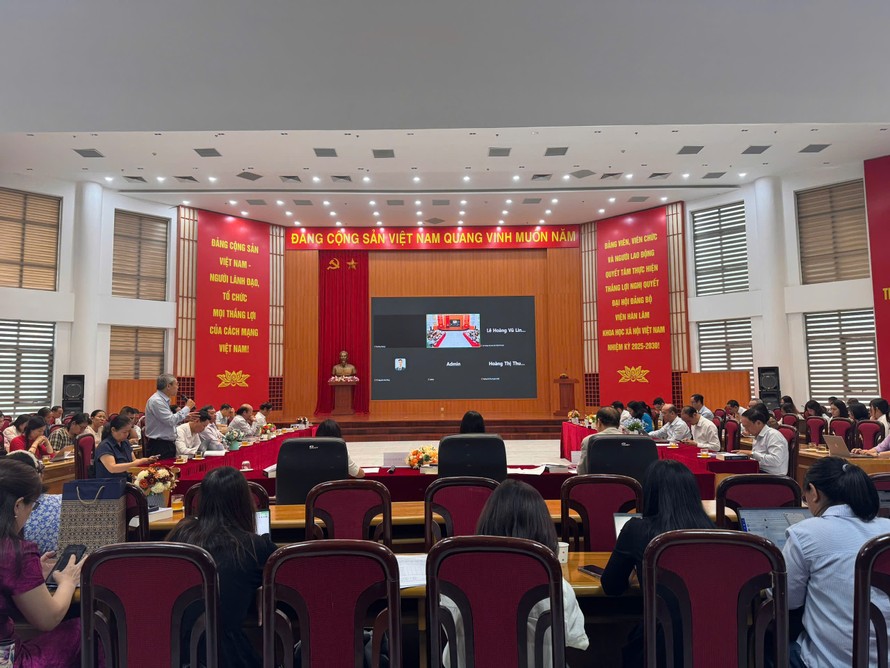 Quang cảnh hội thảo 