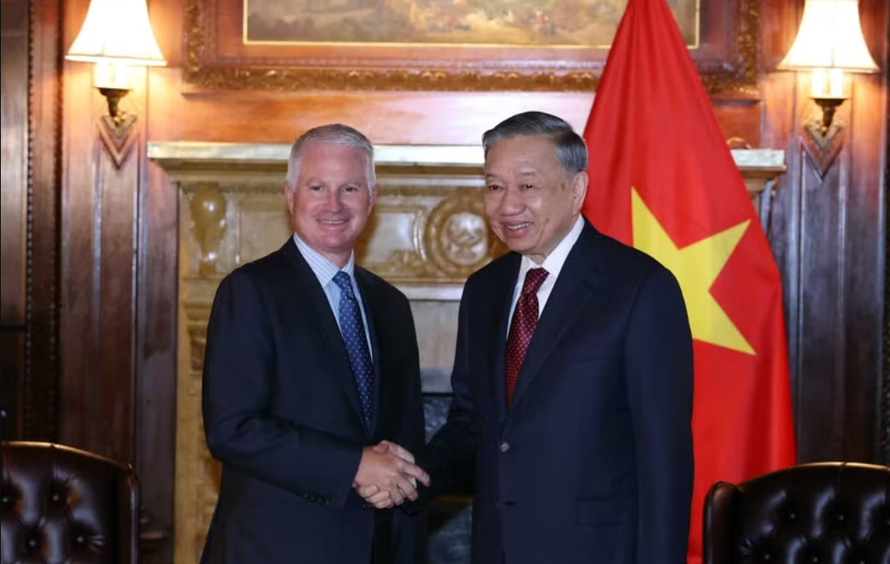 Tổng Bí thư, Chủ tịch nước Tô Lâm tiếp ông Chip Kaye, Chủ tịch Tập đoàn Warburg Pincus. 