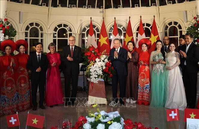 Tổng Bí thư, Chủ tịch nước Tô Lâm chủ trì chiêu đãi Tổng thống Liên bang Thụy Sĩ Guy Parmelin