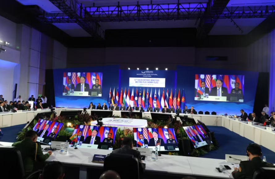 Hội nghị Bộ trưởng Quốc phòng các nước ASEAN mở rộng (ADMM+) lần thứ 13.
