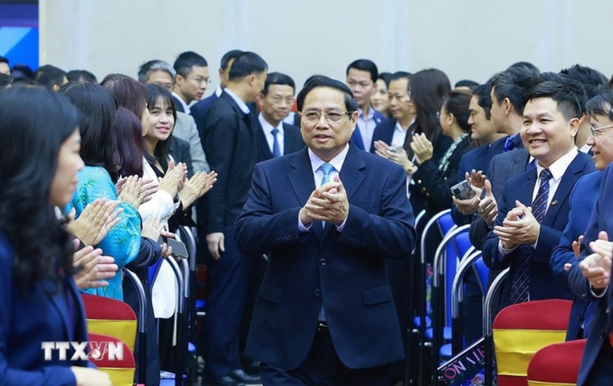 Thủ tướng Phạm Minh Chính tới dự Hội nghị triển khai nhiệm vụ năm 2025 của Đài Truyền hình Việt Nam. Ảnh: Dương Giang/TTXVN