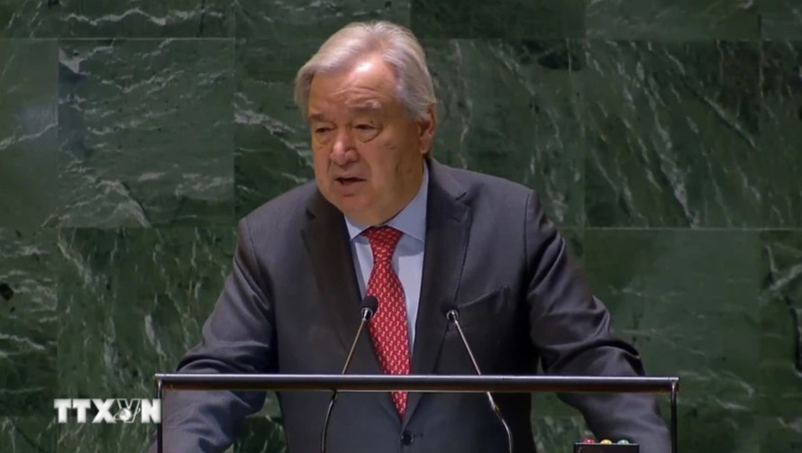 Tổng Thư ký Liên hợp quốc António Guterres trình bày các ưu tiên trong chương trình nghị sự năm 2025. Ảnh: Quang Huy/TTXVN