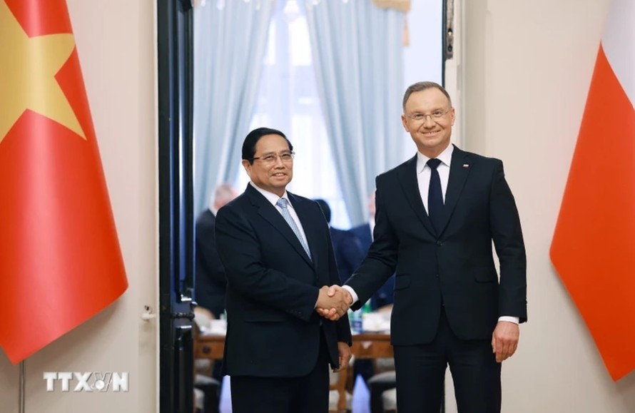 Thủ tướng Phạm Minh Chính hội kiến Tổng thống Ba Lan Andrzej Duda. Ảnh: Dương Giang/TTXVN