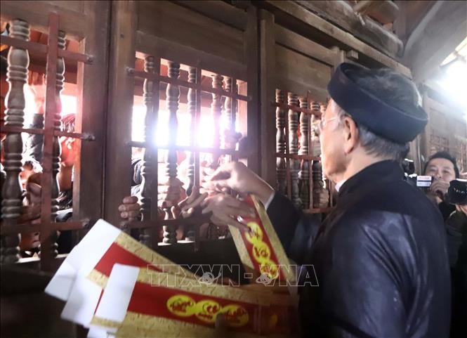 Ngày 5/2/2025 (mùng 8 tháng Giêng), Lễ hội Đúc Bụt (Vĩnh Phúc) thu hút hàng nghìn người dân địa phương và du khách tham dự. Ảnh: Hoàng Hùng/TTXVN