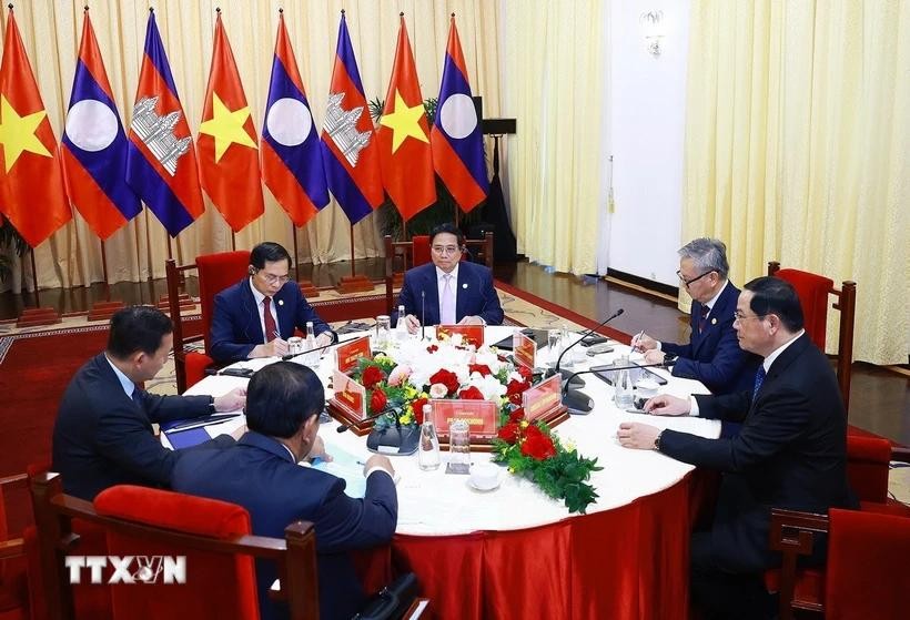 Thủ tướng ba nước Việt Nam-Lào-Campuchia họp triển khai Kết luận Cuộc gặp giữa ba Người đứng đầu ba Đảng. Ảnh: Dương Giang/TTXVN