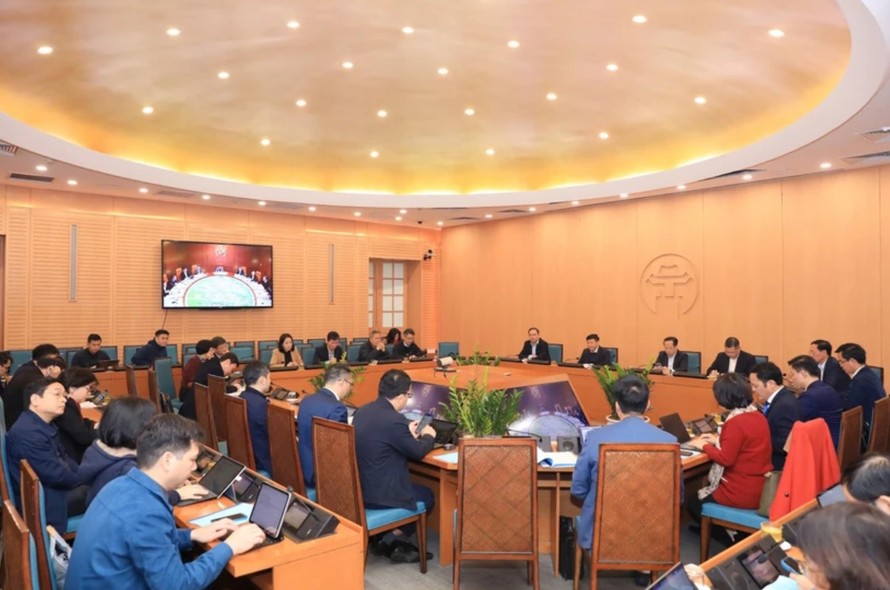 Chủ tịch Ủy ban Nhân dân thành phố Hà Nội Trần Sỹ Thanh đã chủ trì Hội nghị thành phố làm việc với các nhà khoa học để thực hiện Nghị quyết 57-NQ/TW của Bộ Chính trị, Nghị quyết 03/NQ-CP của Chính phủ nhằm phát triển khoa học, công nghệ, đổi mới sáng tạo và đào tạo nhân lực chất lượng cao.