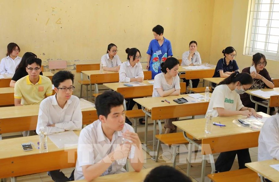 Thí sinh tham dự kỳ thi vào trường chuyên ở Hà Nội. Ảnh: Thanh Tùng/TTXVN