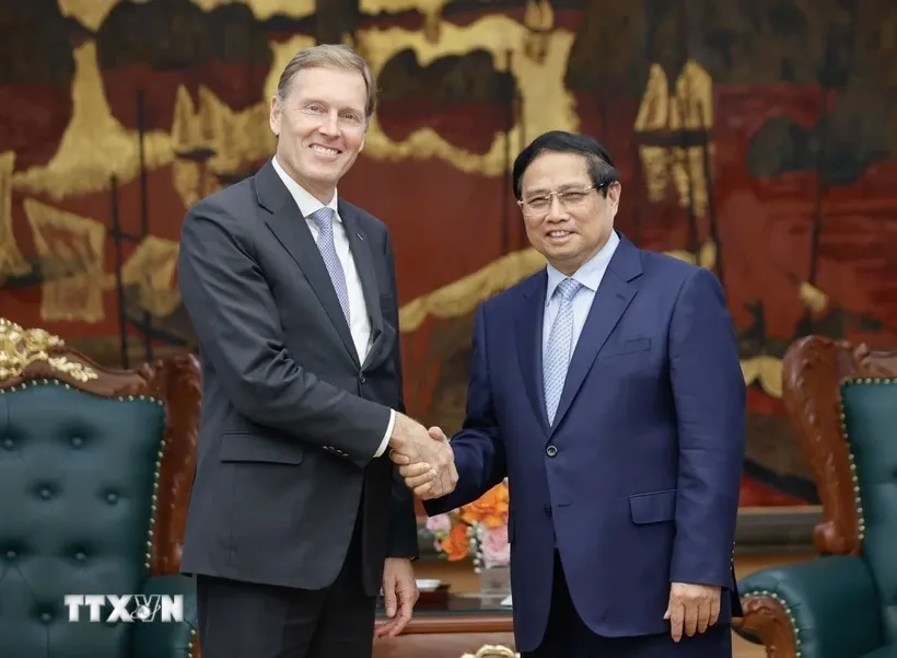 Thủ tướng Phạm Minh Chính tiếp ông Wouter van Wersch, Phó Chủ tịch điều hành toàn cầu Tập đoàn Airbus. Ảnh: Dương Giang/TTXVN