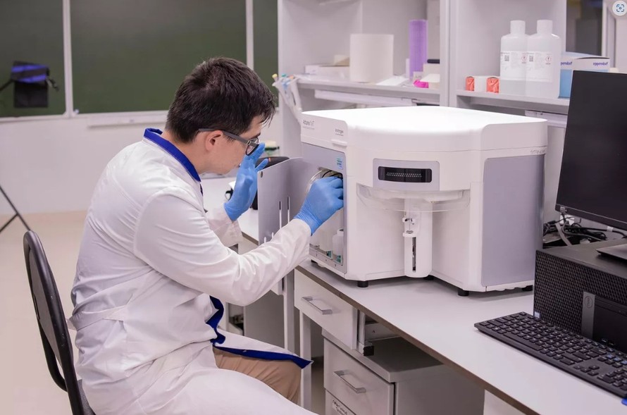 Phòng thí nghiệm nghiên cứu thuộc Khoa Hóa sinh, Sinh học và Vi sinh học của Đại học Mari. Ảnh: Sputnik