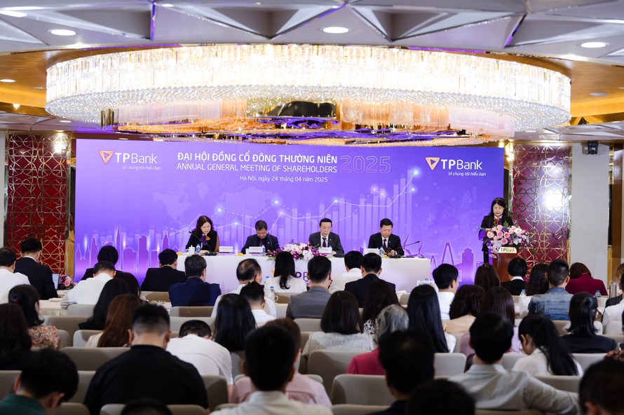 TPBank đặt mục tiêu lợi nhuận 9.000 tỷ đồng chia cổ tức 15% bằng tiền mặt và cổ phiếu