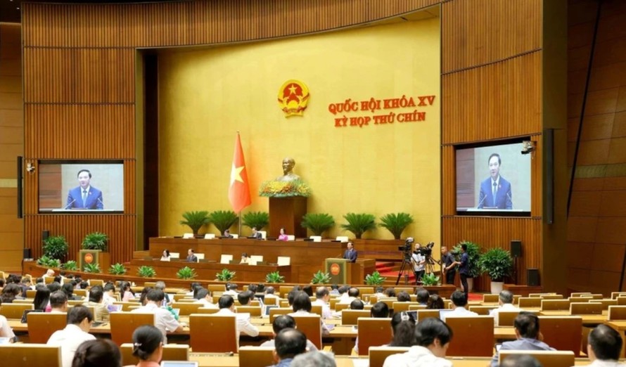 Toàn cảnh phiên họp. Ảnh: Phương Hoa