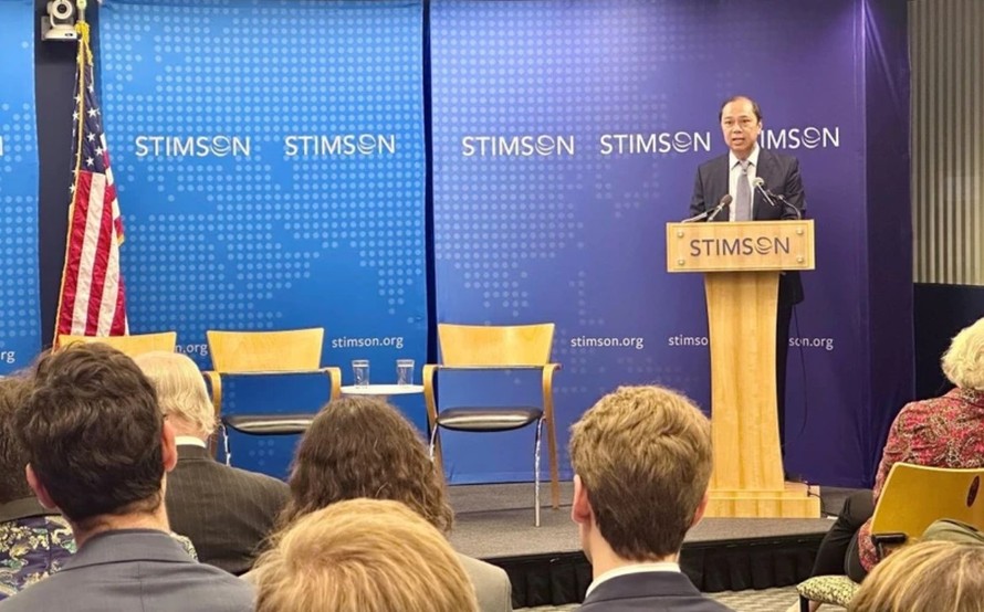 Đại sứ Việt Nam tại Hoa Kỳ Nguyễn Quốc Dũng phát biểu tại hội thảo. Ảnh: Ngọc Quang