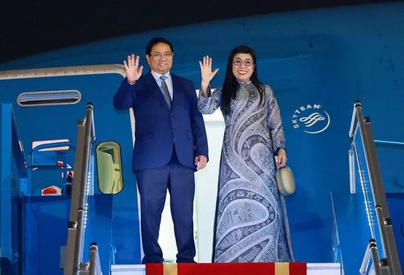 Thủ tướng Phạm Minh Chính và Phu nhân rời Hà Nội sang tham dự Hội nghị Đại dương Liên hợp quốc lần thứ 3 tại Pháp và thăm chính thức Estonia, Thụy Điển. Ảnh: Dương Giang