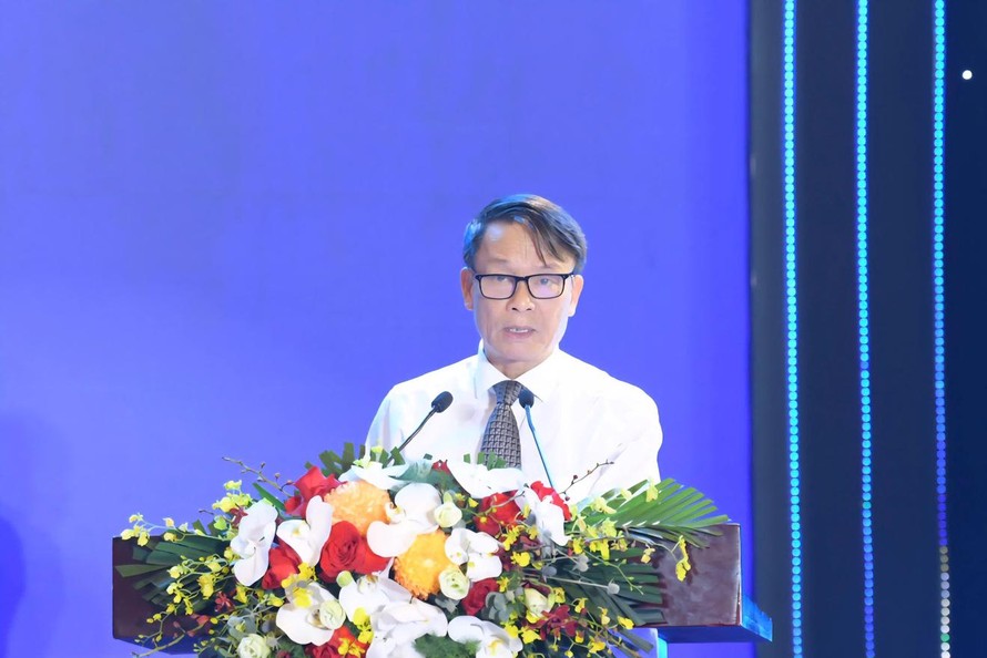 Phó Chủ tịch Thường trực Nguyễn Đức Lợi phát biểu bế mạc Hội báo toàn quốc lần 2025. Ảnh: Huy Trần