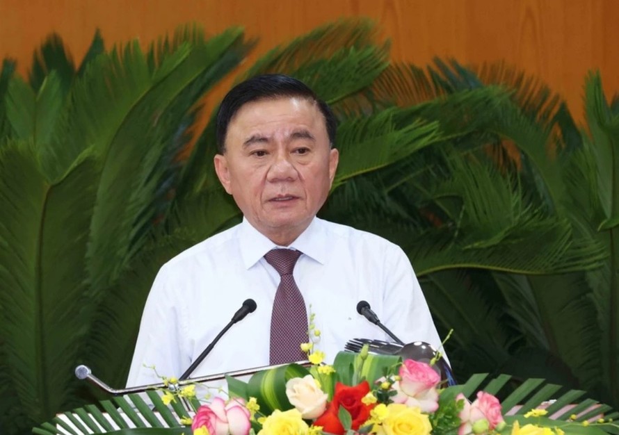 Đồng chí Trần Cẩm Tú, Ủy viên Bộ Chính trị, Thường trực Ban bí thư phát biểu chỉ đạo hội nghị. Ảnh: Phương Hoa