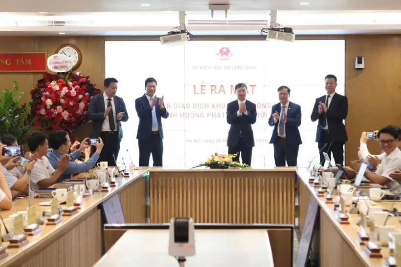 Toàn cảnh Lễ ra mắt Sàn giao dịch khoa học và công nghệ. Ảnh: Bộ Khoa học và Công nghệ