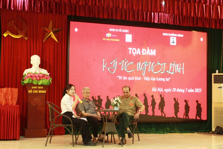 Tọa đàm "Ký ức người lính: Cầu nối giữa quá khứ và hiện tại".