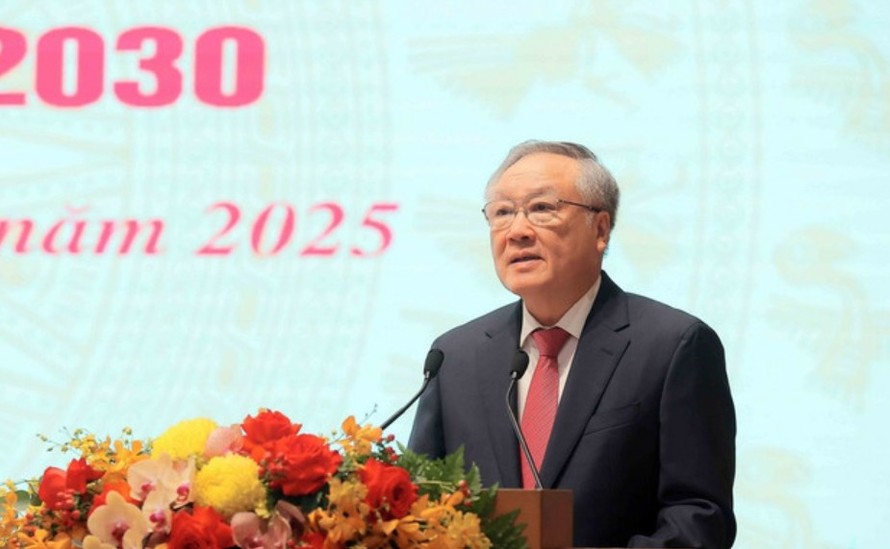 Phó Bí thư Thường trực Đảng ủy Chính phủ, Phó Thủ tướng Thường trực Nguyễn Hòa Bình phát biểu chỉ đạo đại hội. Ảnh: An Đăng