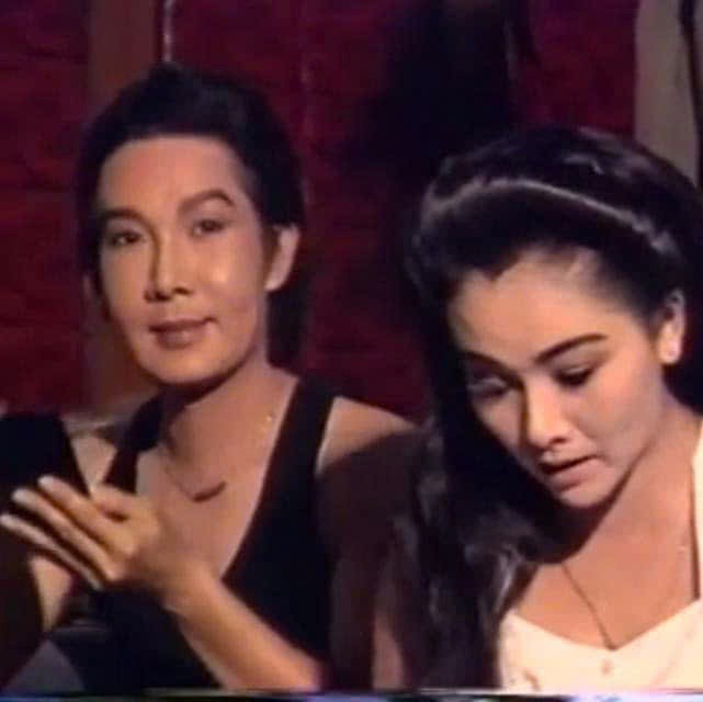 NSƯT Vũ Linh và em gái Hồng Nhung thời trẻ