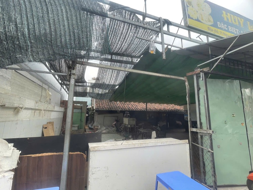 Một góc khuôn viên di tích nhà Vương Hồng Sển đã được tháo dỡ công trình xây dựng trái phép. Ảnh chụp sáng 17/3/2025